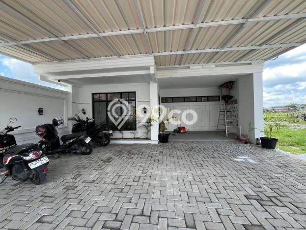 Dijual Rumah Kost di Caturtunggal, Sleman, 34 KT, 34 KM, Bangunan 796m2 Dijual Rumah Kost di Caturtunggal, Sleman, 34 KT, 34 KM, Bangunan 796m2
