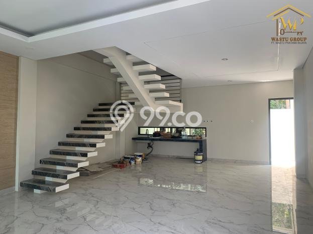Rumah Terawat area Kasihan, Bantul, LT 305m², LB 270m² Rumah Terawat area Kasihan, Bantul, LT 305m², LB 270m²