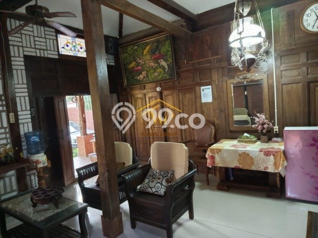 Vila Kawasan Moyudan, Luas 379m2m², Area Strategis Vila Kawasan Moyudan, Luas 379m2m², Area Strategis