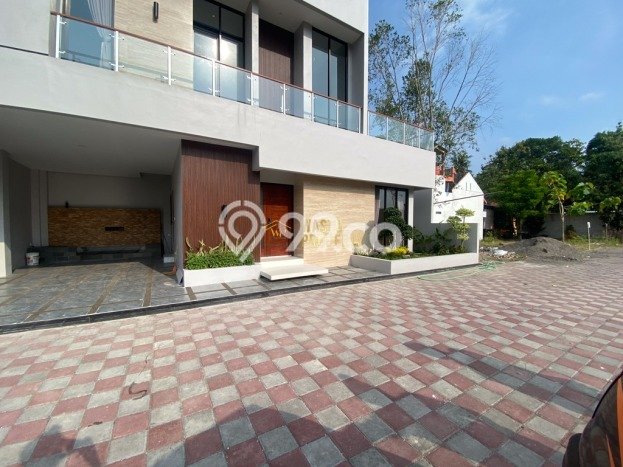 For Sale Rumah 3 Kamar Lokasi Ideal Nyaman dan Strategis di Temon For Sale Rumah 3 Kamar Lokasi Ideal Nyaman dan Strategis di Temon