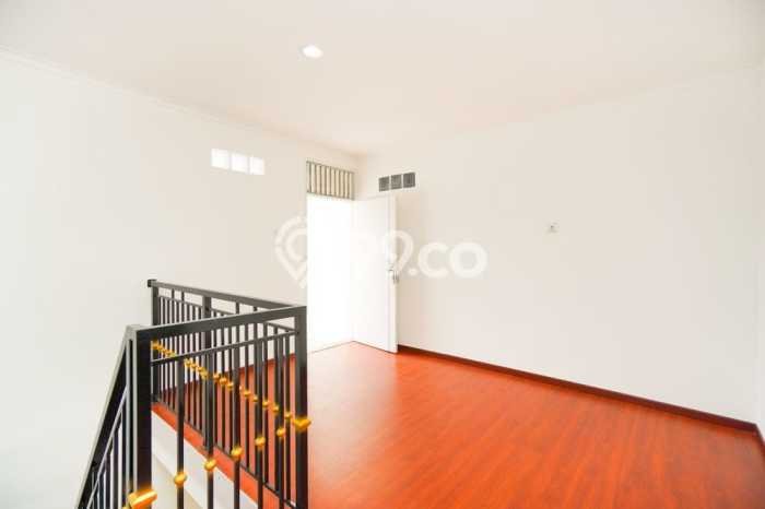 Dijual Rumah Elit Exclusive di Duren Sawit, Jakarta Timur Dijual Rumah Elit Exclusive di Duren Sawit, Jakarta Timur