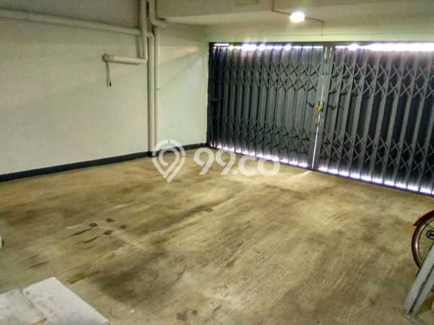 Rumah Elit Modern Tanpa Renovasi di Ancol Jakarta Utara Rumah Elit Modern Tanpa Renovasi di Ancol Jakarta Utara