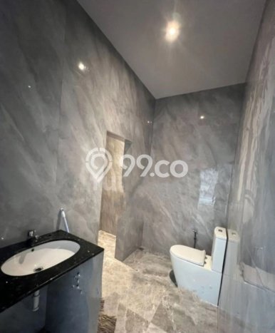 Rumah Luxury Modern Tanpa Renovasi di Ragunan Jakarta Selatan Rumah Luxury Modern Tanpa Renovasi di Ragunan Jakarta Selatan