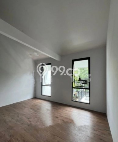 Rumah Luxury Modern Tanpa Renovasi di Ragunan Jakarta Selatan Rumah Luxury Modern Tanpa Renovasi di Ragunan Jakarta Selatan