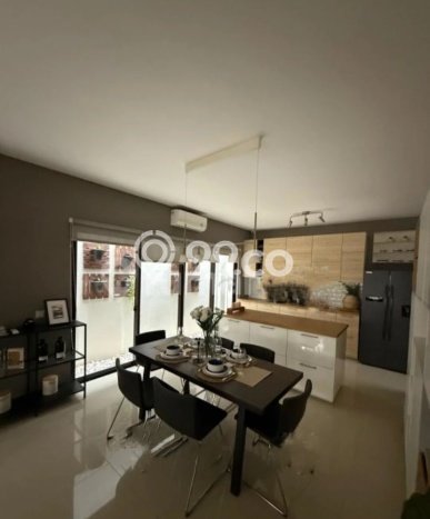 Rumah Luxury Modern Tanpa Renovasi di Jatiwarna Bekasi Rumah Luxury Modern Tanpa Renovasi di Jatiwarna Bekasi