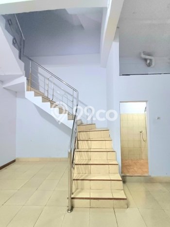 Jual Rumah Bagus Siap Huni LB 210m2 di Medan Sunggal, Medan Jual Rumah Bagus Siap Huni LB 210m2 di Medan Sunggal, Medan