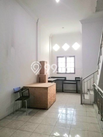 Ruko Komersial Dijual di Medan Sunggal Medan LT 96m2 & LB 336m2 Ruko Komersial Dijual di Medan Sunggal Medan LT 96m2 & LB 336m2