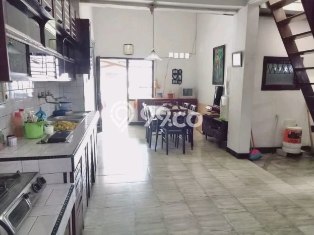 Siap Huni Hunian Elit 5 Kamar di Medan Baru Dekat ke Mana Pun Siap Huni Hunian Elit 5 Kamar di Medan Baru Dekat ke Mana Pun