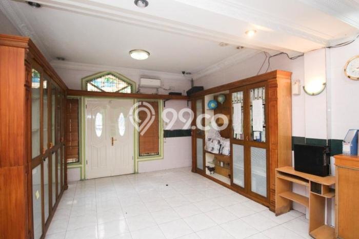 Unit Ruko Dijual di Medan Kota Medan Luas Bangunan 330m2 Unit Ruko Dijual di Medan Kota Medan Luas Bangunan 330m2