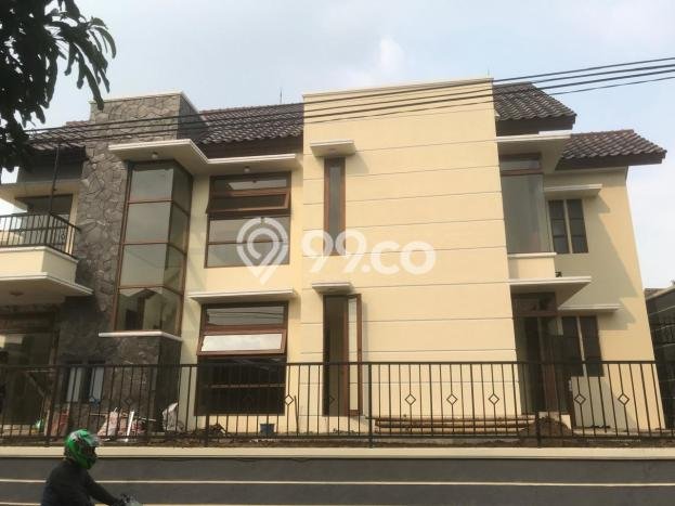 For Sale Rumah 3 Kamar Lokasi Ideal Bagus dan Strategis di Bogor Tengah For Sale Rumah 3 Kamar Lokasi Ideal Bagus dan Strategis di Bogor Tengah