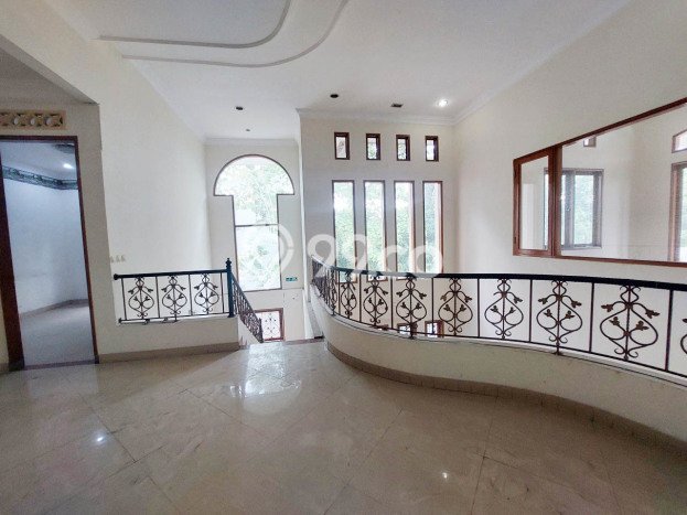 Dijual Hunian Mewah dengan Fasilitas Sekitar Lengkap di Kelapa Gading, Jakarta Utara Dijual Hunian Mewah dengan Fasilitas Sekitar Lengkap di Kelapa Gading, Jakarta Utara