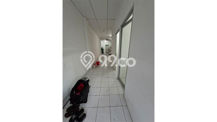 LOKASI PREMIUM! Ruko di Kelapa Gading, Luas 272m2m², Area Bisnis LOKASI PREMIUM! Ruko di Kelapa Gading, Luas 272m2m², Area Bisnis