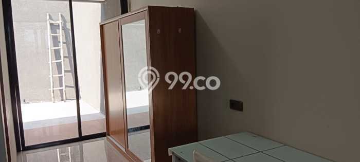 Rumah Modern LT 340m2m² Siap Huni di Kompleks Cluster , Semarang Rumah Modern LT 340m2m² Siap Huni di Kompleks Cluster , Semarang