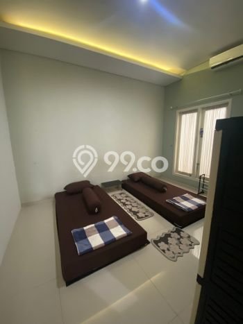 Lokasi terbaik! Rumah siap pakai disewakan di Tembalang LB 220m2 Lokasi terbaik! Rumah siap pakai disewakan di Tembalang LB 220m2