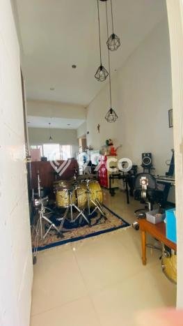 For Sale Rumah 2 Kamar Lokasi Ideal Bagus dan Strategis di Banyumanik For Sale Rumah 2 Kamar Lokasi Ideal Bagus dan Strategis di Banyumanik
