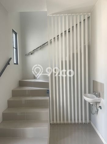 Lokasi terbaik! Rumah siap huni disewakan di Tembalang LB 69m2 Lokasi terbaik! Rumah siap huni disewakan di Tembalang LB 69m2