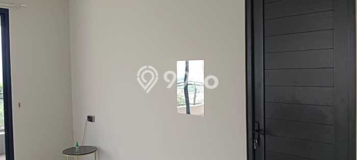 Rumah Modern LT 340m2m² Siap Huni di Kompleks Cluster , Semarang Rumah Modern LT 340m2m² Siap Huni di Kompleks Cluster , Semarang