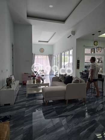 Hunian Mewah Siap Huni LT 200m2 di Gajah Mungkur, Semarang Hunian Mewah Siap Huni LT 200m2 di Gajah Mungkur, Semarang
