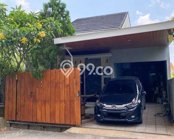 For Sale Rumah 2 Kamar Lokasi Ideal Bagus dan Strategis di Banyumanik For Sale Rumah 2 Kamar Lokasi Ideal Bagus dan Strategis di Banyumanik