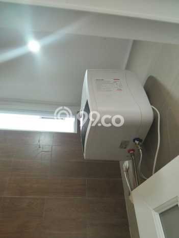 Rumah area Tembalang, 4 KM, Akses Rumah Sakit, LT 230m2m² LB 240m2m² Rumah area Tembalang, 4 KM, Akses Rumah Sakit, LT 230m2m² LB 240m2m²