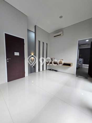 Rumah Cantik Siap Pakai Di Candisari Luas 180m2 Lokasi Strategis Rumah Cantik Siap Pakai Di Candisari Luas 180m2 Lokasi Strategis