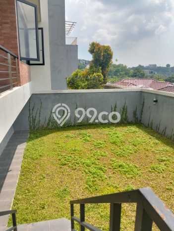 Rumah area Tembalang, 4 KM, Akses Rumah Sakit, LT 230m2m² LB 240m2m² Rumah area Tembalang, 4 KM, Akses Rumah Sakit, LT 230m2m² LB 240m2m²