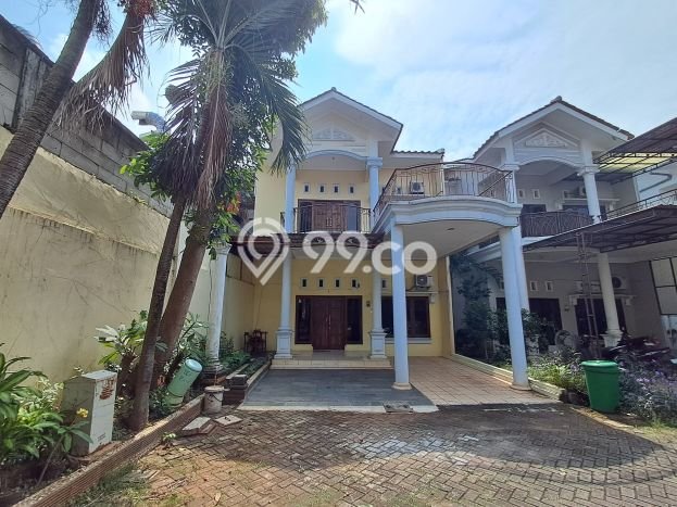Disewakan Cepat Rumah Kondisi Bagus di Area Tembalang, Semarang Disewakan Cepat Rumah Kondisi Bagus di Area Tembalang, Semarang