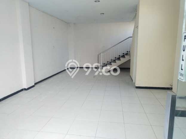 Unit Ruko Disewa Lokasi Semarang Tengah, Semarang Spesifikasi Luas Bangunan 165m2 Unit Ruko Disewa Lokasi Semarang Tengah, Semarang Spesifikasi Luas Bangunan 165m2