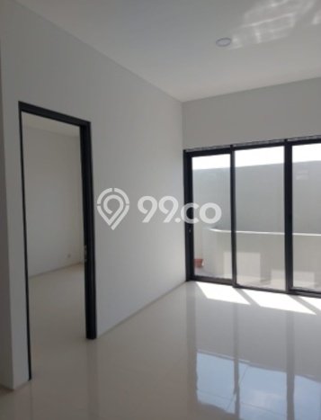 Rumah Modern 3 Kamar LT 96m2 di Sukomanunggal Rumah Modern 3 Kamar LT 96m2 di Sukomanunggal