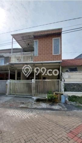 Rumah sewa siap pakai 4 Kamar Tidur di Mulyosari, Surabaya Rumah sewa siap pakai 4 Kamar Tidur di Mulyosari, Surabaya