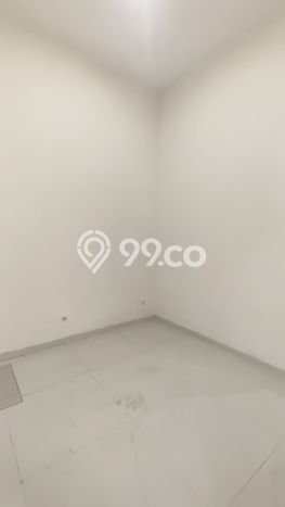 Jarang Ada! Rumah Sewa 2 Kamar Bagus Siap Huni Pakuwon City Jarang Ada! Rumah Sewa 2 Kamar Bagus Siap Huni Pakuwon City