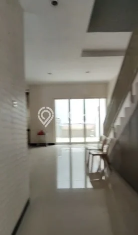 Rumah sewa siap pakai 4 Kamar Tidur di Mulyosari, Surabaya Rumah sewa siap pakai 4 Kamar Tidur di Mulyosari, Surabaya
