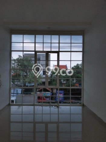 Ruko Dijual di Prime Area Surabaya Luas 80m2 Ruko Dijual di Prime Area Surabaya Luas 80m2