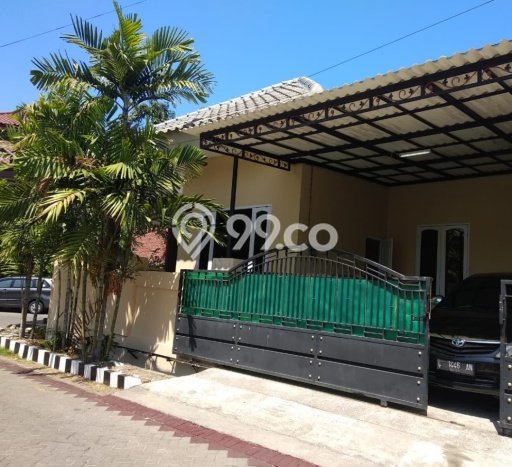 Rumah sewa siap pakai 3 KT di Mulyosari, Surabaya Rumah sewa siap pakai 3 KT di Mulyosari, Surabaya