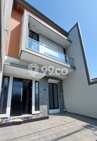 Rumah Minimalis 4 KT di Nginden Surabaya Unfurnished Rumah Minimalis 4 KT di Nginden Surabaya Unfurnished