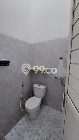 Rumah sewa siap huni 3 KT di Mulyosari, Surabaya Rumah sewa siap huni 3 KT di Mulyosari, Surabaya