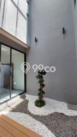 Rumah Modern Cantik 4 KT Bisa Langsung Pindah di Tambaksari Rumah Modern Cantik 4 KT Bisa Langsung Pindah di Tambaksari