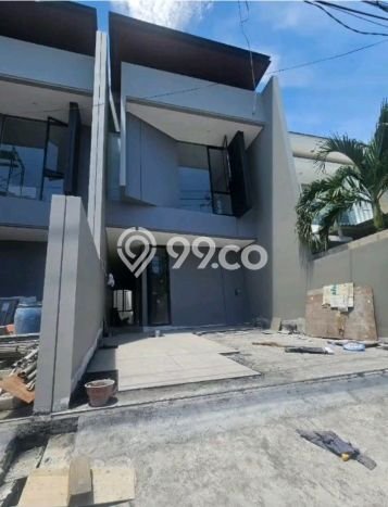Jual Rumah Bagus Siap Huni LB 160m2 di Rungkut, Surabaya Jual Rumah Bagus Siap Huni LB 160m2 di Rungkut, Surabaya