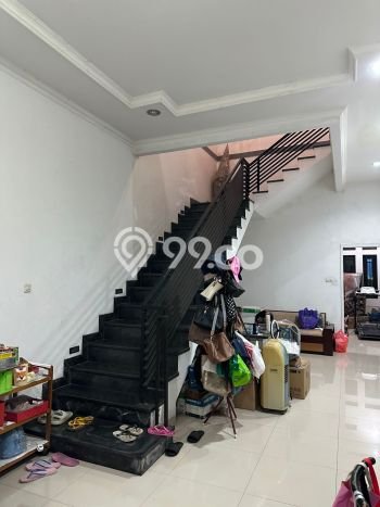 Rumah Mewah LB 450m2 Siap Huni Desain Elegan di Taman Holis Indah, Bandung Rumah Mewah LB 450m2 Siap Huni Desain Elegan di Taman Holis Indah, Bandung