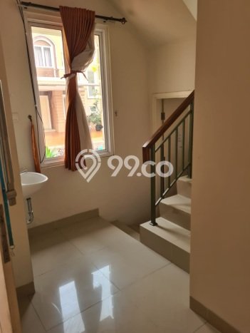Sewa Rumah Murah di Gading Serpong Tangerang dengan 4 KT Sewa Rumah Murah di Gading Serpong Tangerang dengan 4 KT