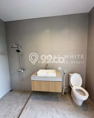 For Sale! Luxury House LT 107m2 Desain Modern di Kemang For Sale! Luxury House LT 107m2 Desain Modern di Kemang
