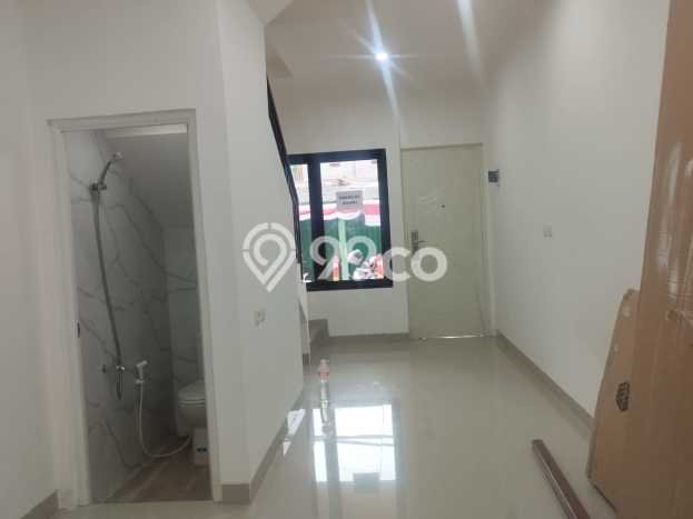 Hunian Nyaman Asri 3 KT Siap Pakai di Pisangan Lama Jakarta Timur Hunian Nyaman Asri 3 KT Siap Pakai di Pisangan Lama Jakarta Timur