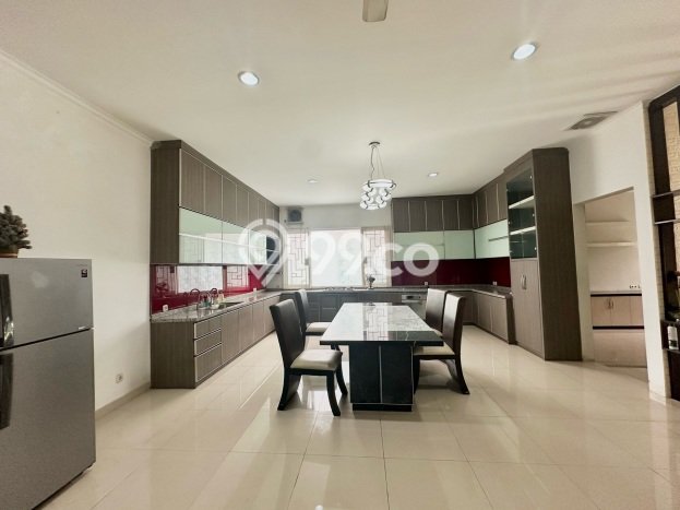 Hunian Mewah LB 310m2 Siap Huni Desain Elegan di BSD Ingenia, Tangerang Hunian Mewah LB 310m2 Siap Huni Desain Elegan di BSD Ingenia, Tangerang
