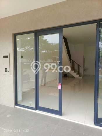 Ruko Kawasan , Luas 154m2m², Lokasi Strategis Ruko Kawasan , Luas 154m2m², Lokasi Strategis