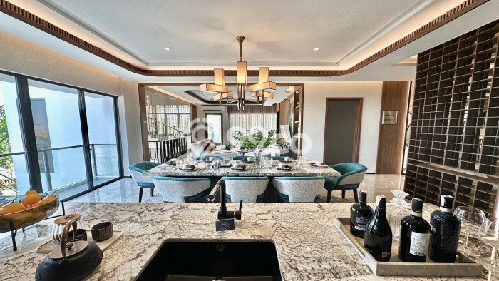 Dijual Rumah Luas Elegan Dengan View Eksklusif di BSD, Tangerang Dijual Rumah Luas Elegan Dengan View Eksklusif di BSD, Tangerang