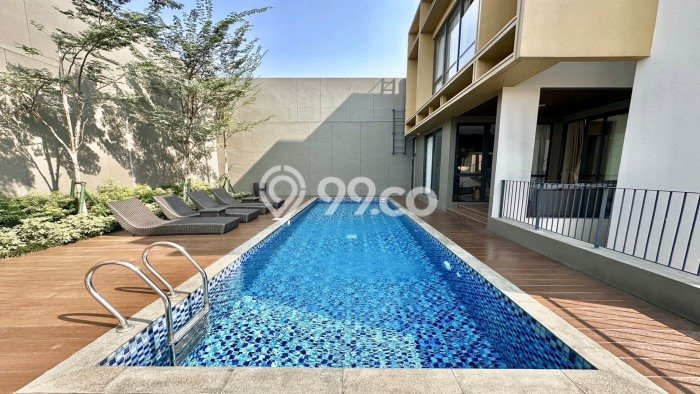 Rumah Luxury Modern Tanpa Renovasi di BSD Tangerang Rumah Luxury Modern Tanpa Renovasi di BSD Tangerang