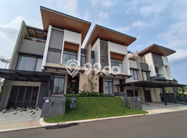 Hunian Elit LB 303m2 Siap Pakai Desain Elegan di Gading Serpong, Tangerang Hunian Elit LB 303m2 Siap Pakai Desain Elegan di Gading Serpong, Tangerang