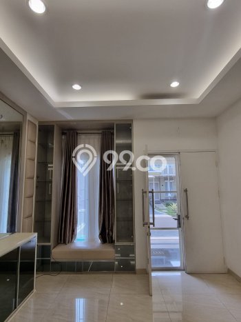 Disewakan! Rumah 4 Kamar Tidur &
3 Kamar Mandi di Gading Serpong IL Lago, Tangerang Disewakan! Rumah 4 Kamar Tidur &
3 Kamar Mandi di Gading Serpong IL Lago, Tangerang