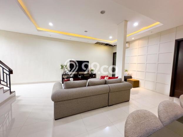 Rumah Luxury Modern Siap Huni di BSD Green Wich Tangerang Rumah Luxury Modern Siap Huni di BSD Green Wich Tangerang