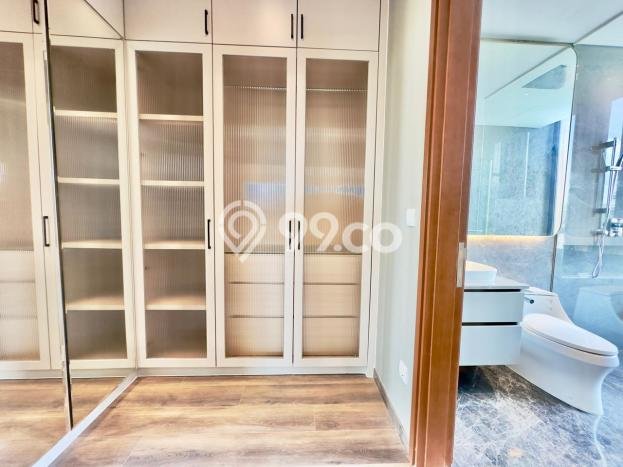 For Sale! Luxury House LT 665m2 Desain Elegan di BSD City For Sale! Luxury House LT 665m2 Desain Elegan di BSD City